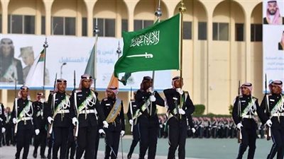 رابط التقديم على كلية الملك خالد العسكرية 1445 للجامعيين والثانوية العامة عبر kkmar.gov.sa