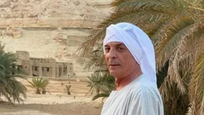 التفاصيل الكاملة حول تعاقد محمود حميدة في فيلم وثائقي 