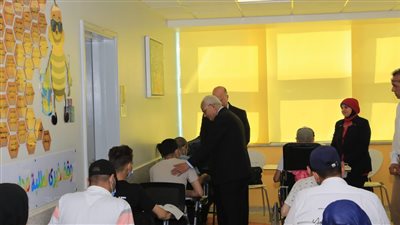وزير التعليم ومحافظ القاهرة يتفقدان امتحانات الثانوية بلجنة مستشفى 57357