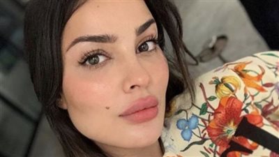 بإطلالة هادئة.. نادين نجيم تتألق بأحدث ظهور لها