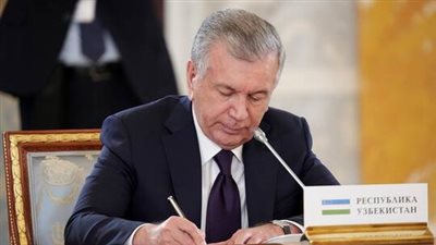 ميرضيائيف يؤدي اليمين الدستورية لولاية رئاسية جديدة لأوزبكستان