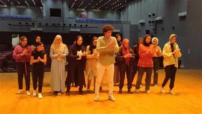 عاصمة الثقافة.. تدريبات على أداء مشاهد ارتجالية في 