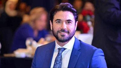 قبل أحمد عز.. شخصيات حصلت على جائزة فاتن حمامة للتميز تعرف عليهم