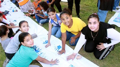 بالصور.. صندوق مكافحة الإدمان ينفذ أنشطة توعوية جديدة للوقاية من تعاطي المخدرات بحدائق أكتوبر