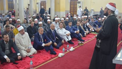 محافظ القليوبية يشهد احتفالية الأوقاف برأس السنة الهجرية بمسجد ناصر ببنها 