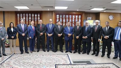 رئيس قضايا الدولة يستقبل المستشار عادل عزب (صور)