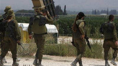 إسرائيل تطلب من فرنسا التدخل وممارسة نفوذها في لبنان