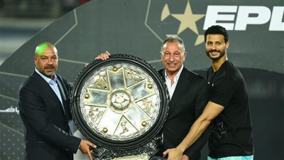 هل يرحل محمد الشناوي عن الأهلي؟