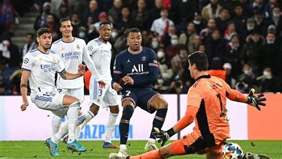 4 نجوم في ريال مدريد يرفضون ضم مبابي