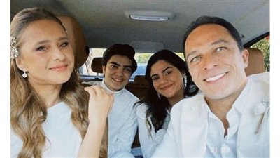 بالأبيض.. أبطال مسلسل 