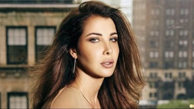 نانسي عجرم ترفع حماس جمهورها بأغنية قريبا ً