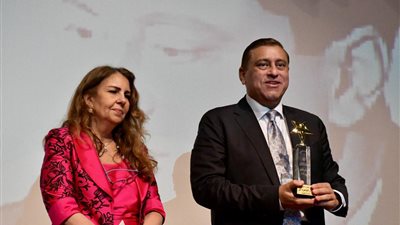 خاص.. معتز الدمرداش: أفضل المشاركة بالأدوار الشرفية فقط خوفًا من اسم أبي وأمي الذي احمله 