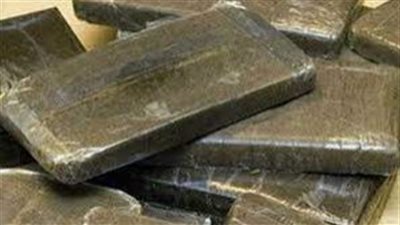 تفاصيل سقوط 3 أشخاص بـ2 كيلو حشيش بالبساتين