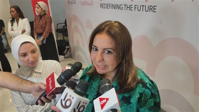 نائب وزير الاتصالات: هناك معايير لاختيار المتقدمات ببرنامج 