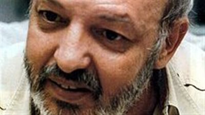 صانع النجوم.. ما لا تعرفه عن المخرج محمد خان 