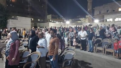 فرقة رضا للفنون الشعبية تبهر جمهور مسرح محمد عبد الوهاب بالإسكندرية 