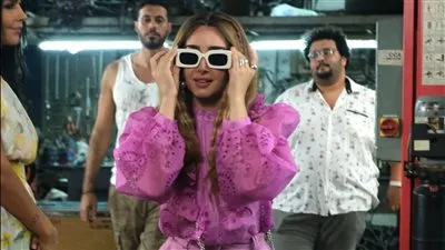 هنا الزاهد تنشر صورة لها من كواليس مسلسل 