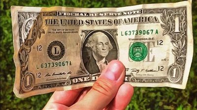 سعر الدولار اليوم السبت في البنوك.. وتفاصيل اجتماع البنك المركزي المصري القادم 