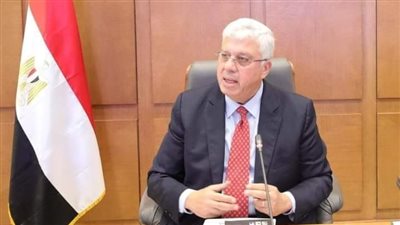 وزير التعليم العالي يفتتح عدة مشروعات بجامعة مطروح