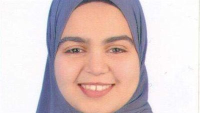 خاص للفجر.. أميمة الأولي علي الثانوية العامة علمي مثلي الأعلي والدي وبحب القراءة والتفسير وبحلم بطب مانشستر 