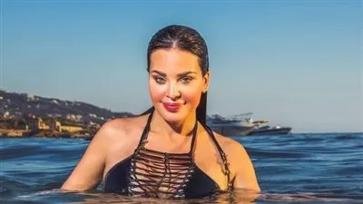 دومينيك حوراني تشعل الأجواء بـ 