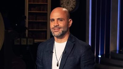 عزيز الشافعي لـ 