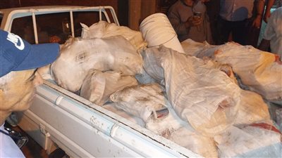 بيطري الجيزة يضبط طن مفروم دواجن غير صالح للاستهلاك الآدمي بالوراق 