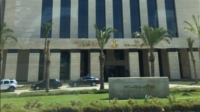 وزير السياحة والآثار عن حي الوزارات بالعاصمة: 