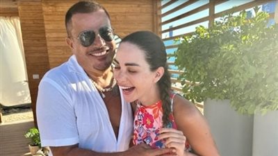 علاقات وارتباط وشائعات في حياة الهضبة.. آخرهم داليدا