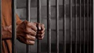 ثمن الشهامة.. حبس شاب بتهمة قتل جاره بطعنة فى دار السلام 