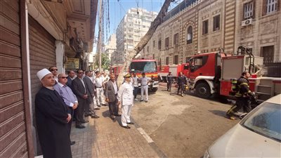 توجيه عاجل من محافظ القاهرة بشأن حريق مبنى وزارة الأوقاف