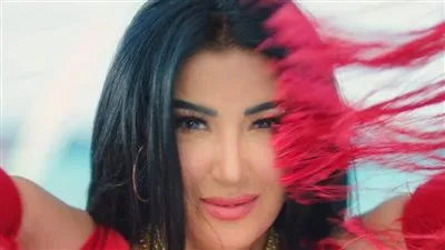 بسبب أغنيتها الأخيرة.. سمية الخشاب تتصدر تريند 
