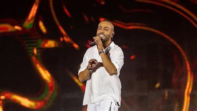 تامر عاشور عن مهرجان العلمين الجديدة: الأجواء هنا مبهرة و شكراً للمتحدة على مجهوداتها