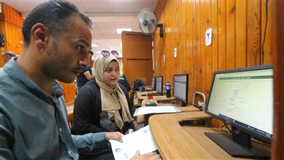 إقبال طلاب المرحلة الأولى للتسجيل بمكتب التنسيق بجامعة المنصورة في أول يومين