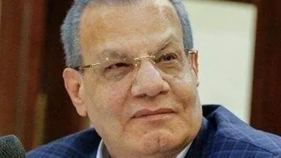 عادل حمودة: 