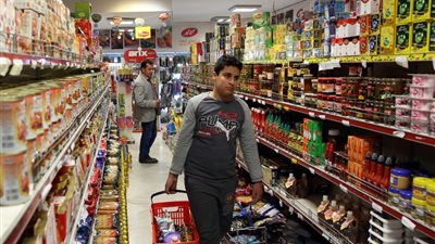 جهاز الإحصاء: ارتفاع التضخم لأسعار المستهلكين في المدن المصرية بقيادة الفاكهة والسلع الاساسية والكهرباء 