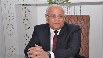  محافظ بورسعيد يناشد المواطنين بالوعي ومواجهة الشائعات المعطلة لمسيرة التنمية