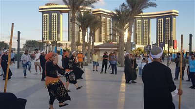 في أسبوعها الثالث.. فنون الصعيد وبحري والنيل تزين بمهرجان العلمين