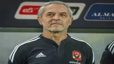 عاجل.. كولر يحسم موقفه من عودة نجم الاهلي مجددًا