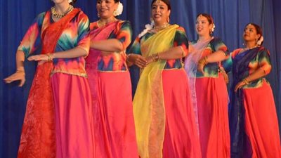 تفاعل مع الفنون الهندية والتراث الأسواني في احتفالية اليوم الثقافي الهندي ببورسعيد