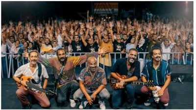 توافد عدد كبير من الجمهور على حفل مسار اجباري (صور) 