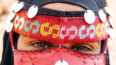 فؤادة محمود: المرأة السيناوية تتميز بصفات القوة والمتانة والصلابة (فيديو)