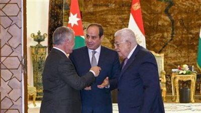 مصر تعانق فلسطين وقمة ثلاثية في العلمين.. أم الدنيا تطرح الملفات الساخنة على طاولة الحوار