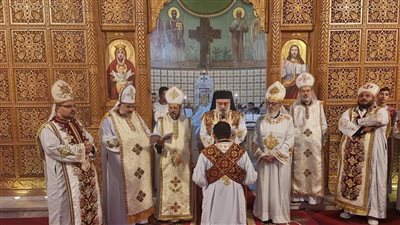 الأنبا باسيليوس يترأس قداس منح الدرجة الإنجيلية للشماس نادر ماهر