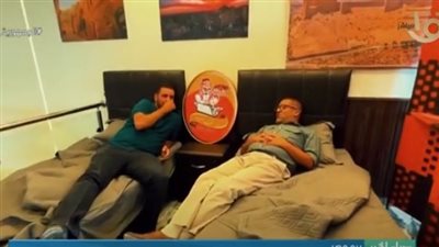 شاهد.. مطعم أردني يوفر لزبائنه مكانا للقيلولة بعد تناول المنسف