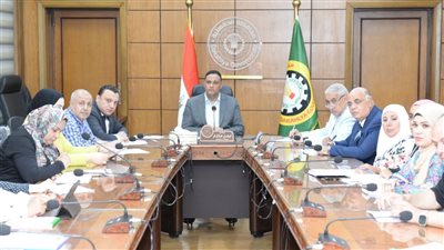 إحالة 261 من العاملين بالمستشفيات والوحدات الصحية ومراكز الشباب في الدقهلية للتحقيق