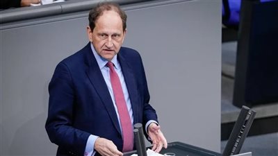 بعد تسليم أوراق اعتماده.. سفير ألمانيا في موسكو يواجه هجومًا عنيفًا