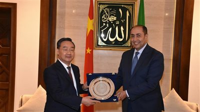 وزير الزراعة الصيني يزور جامعة الدول العربية