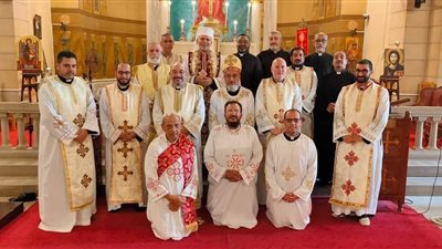 الأنبا بولا يترأس احتفال عيد العذراء ويمنح الإكليريكي بيشوي أبوالخير درجة القارئ 