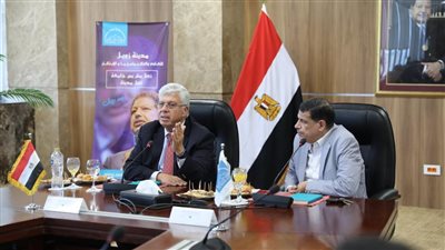 وزير التعليم العالي يتفقد بمدينة زويل للعلوم والتكنولوجيا
